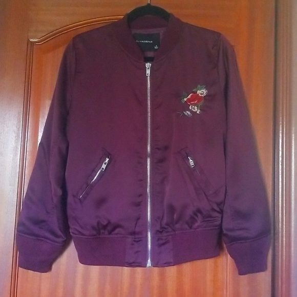 Olivaceous Jackets & Blazers - Olivaceous Karlie Floral Satin Zipper Bomber Jacket- size M- color Burgundy